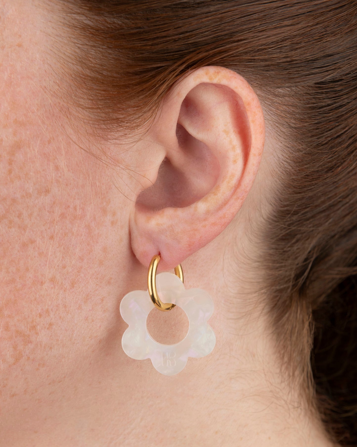 Boucles d'oreilles MAXI FLEURETTE - Irisé Blanc -